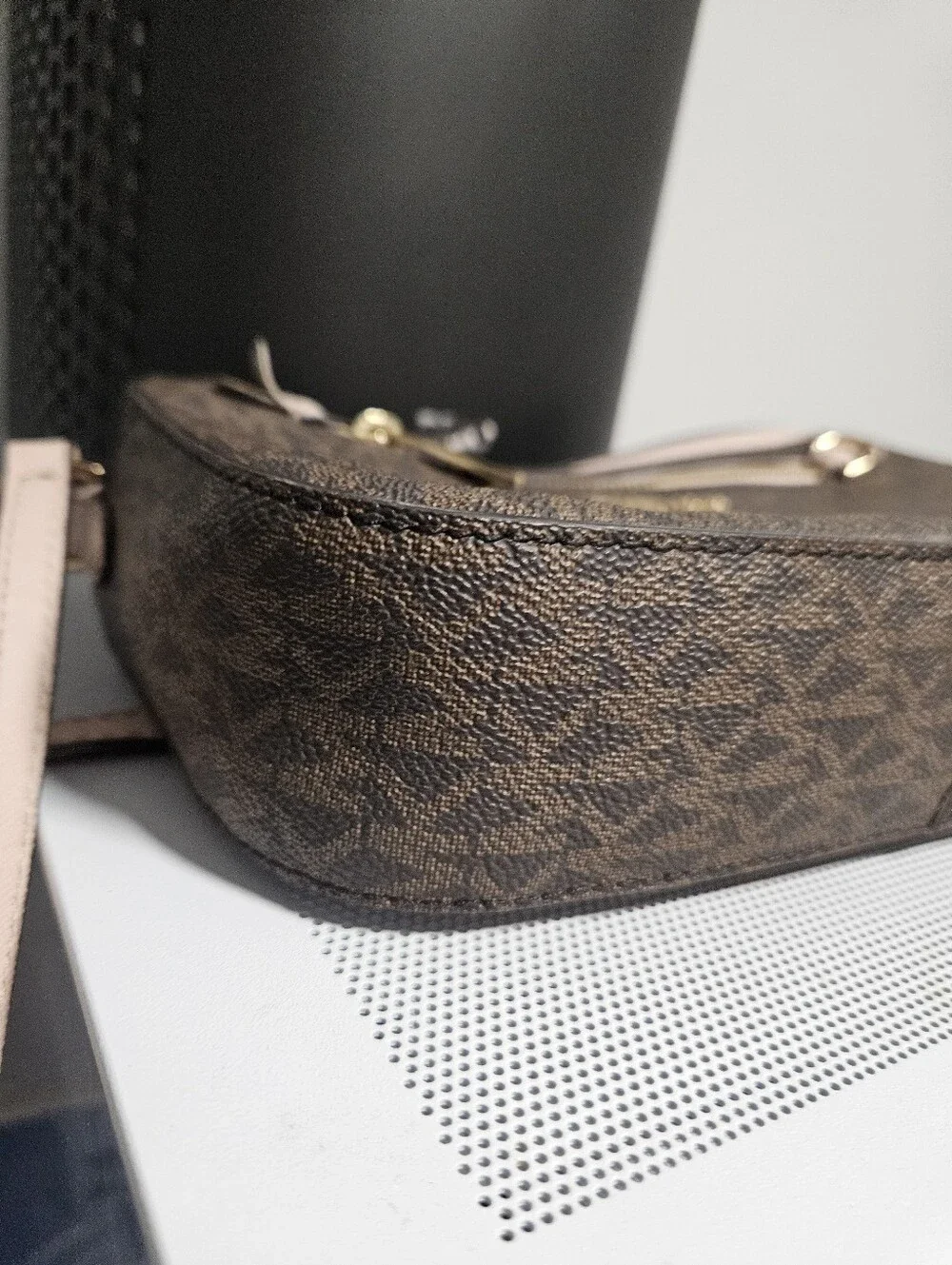Michael Kors Jet Set Large East West Chain Crossbody Bag